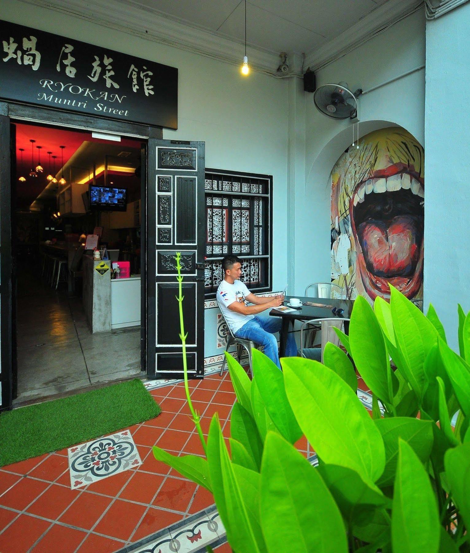 Ryokan Muntri Boutique Hostel George Town Exterior foto